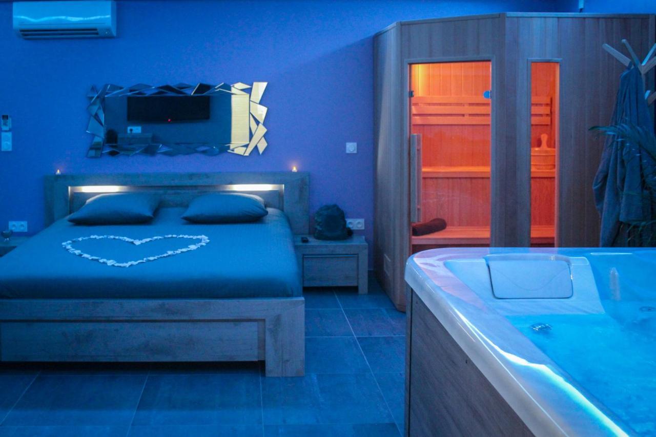 Nuit Vip Spa Sauna Privatif Le Rove Eksteriør bilde
